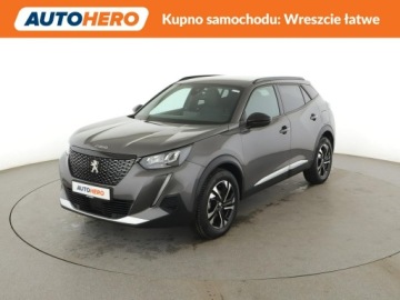 Peugeot 2008 II SUV 1.2 PureTech 130KM 2022 Peugeot 2008 FV23 1.2 Benzyna Allure Nawigacja