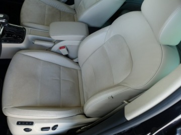 Skoda Superb II Kombi 3.6 FSI 4x4 260KM 2010 Škoda Superb Skoda Superb 3.6, zdjęcie 14