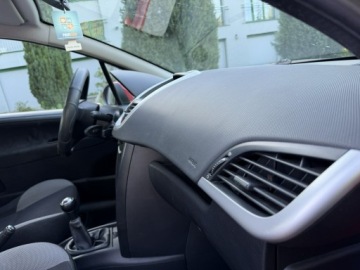 Peugeot 207 Hatchback 5d 1.4 VTi 95KM 2007 Peugeot 207 Benzyna | Manual | Czujniki | Alufelgi, zdjęcie 10