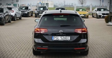 Volkswagen Passat B8 Variant Facelifting 2.0 TDI SCR 150KM 2022 Volkswagen Passat (nr 27) 2.0 TDI 150KM Salon PL Tempomat Kamera Panorama, zdjęcie 5