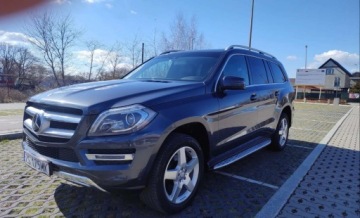 Mercedes Klasa GL X166 Off-roader GL 350 BlueTEC 258KM 2013 Mercedes-Benz GL Mercedes-Benz GL 3.0 3.0 Diesel 258KM
