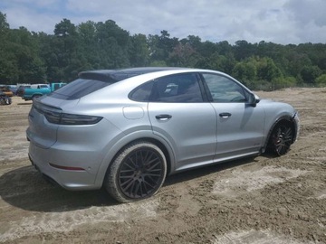Porsche Cayenne III 2022 Porsche Cayenne GTS Coupe 2022 4.0l 4.0 Benzyna 453KM, zdjęcie 3