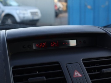 Fiat Sedici 1.9 Multijet 120KM 2006 Fiat Sedici 1.9 MultiJet, 4X4, Klima, zdjęcie 17