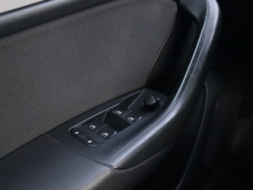 Audi Q3 I SUV 2.0 TDI 140KM 2012 Audi Q3 2.0 TDI, Salon Polska, Serwis ASO, 4X4, zdjęcie 17