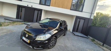 Suzuki SX4 II S-cross 1.6 VVT 120KM 2015 Suzuki SX4 S-Cross 1.6 Premium Plus 4WD 120KM 2015r