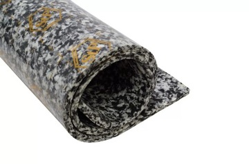 StP Black Ton 08 шумопоглощающая шумоизоляция пола автомобиля 50х37,5см