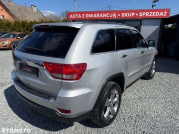 Jeep Grand Cherokee IV Terenowy 3.0 V6 CRD 241KM 2012 Jeep Grand Cherokee Jeep Grand Cherokee 3.0I CRD Overland 3.0 Diesel 241KM, zdjęcie 8