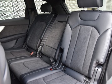 Audi Q7 II 2025 AUDI Q7 60 TFSI e quattro S Line Suv 3.0 (490KM) 2025, zdjęcie 10