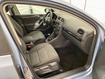 Volkswagen Golf VI Hatchback 5d 1.4 TSI 122KM 2009 Volkswagen Golf 1.4 Benzyna 122KM, zdjęcie 10