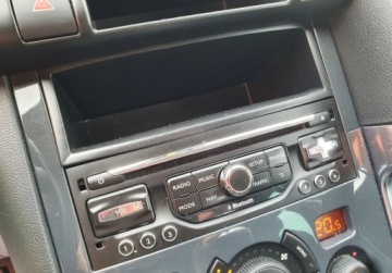 Peugeot 3008 I 2015 Peugeot 3008 Lift LED STYLE GetHelp 1.6 Diesel 120KM, zdjęcie 16