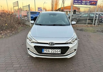 Hyundai i20 II Coupe 1.2 MPI 84KM 2017 Hyundai i20 1.2i LEDY Klima Alu Extra stan 1.2 Benzyna 84KM, zdjęcie 1