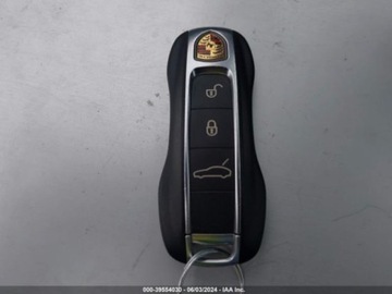 Porsche Panamera II Liftback 3.0 330KM 2018 Porsche Panamera 2018r, 3.0L 3.0 Benzyna 330KM, zdjęcie 13