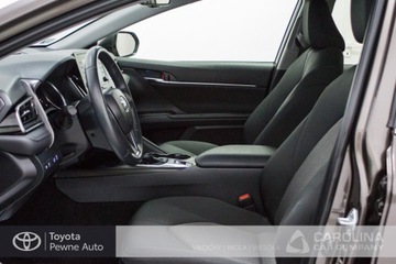 Toyota Camry IX Sedan 2.5 Hybrid Dynamic Force 218KM 2021 Toyota Camry 2.5 Hybrid Comfort CVT, zdjęcie 9