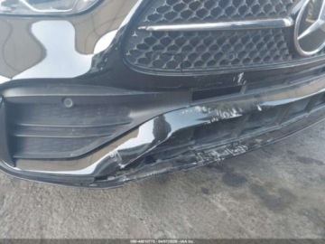 Mercedes Klasa C W206 2024 Mercedes-Benz Klasa C MERCEDES-BENZ C 300 2.0 Benzyna 255KM, zdjęcie 12