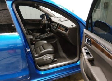 Porsche Macan 2016 Porsche Macan 2016r., Turbo, 3.6L, od ubezpieczalni 3.6 Benzyna 406KM, zdjęcie 9