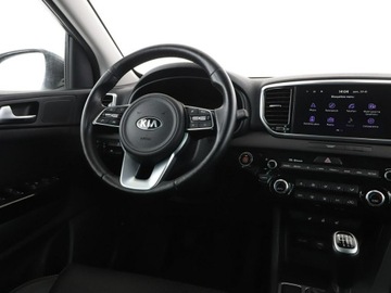 Kia Sportage IV SUV Facelifting 1.6 GDI 132KM 2018 Kia Sportage Niski przebieg Serwis ASO Navi Kamera, zdjęcie 15