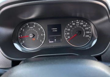 Dacia Duster II SUV  1.3 TCe 130KM 2019 Dacia Duster kamera cofania, nawigacja 1.3 Benzyna 130KM, zdjęcie 21