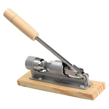 ТВЕРДЫЙ ЩЕЛКУНЧИК СО СТАЛЬНОЙ ПОДСТАВКОЙ 77