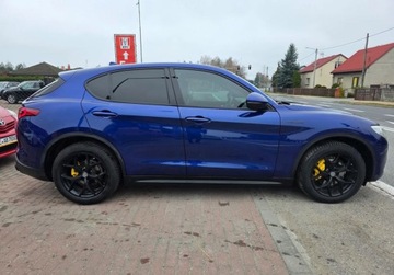 Alfa Romeo Stelvio SUV Facelifting 2.2 Turbo 190KM 2022 Alfa Romeo Stelvio 2.2Dieselful wersjajak nowazobacz 2.1 Diesel 190KM, zdjęcie 7