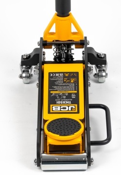 НИЗКОПРОФИЛЬНЫЙ АВТОМОБИЛЬНЫЙ ПОДЪЕМНИК ŻABA 1,5 Т JCB