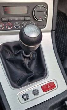 Alfa Romeo Spider IV 2007 Alfa Romeo Spider 2.4 JTDm 200KM Xenon Skora AndroidWiFiNavi 2.4 Diesel, zdjęcie 23