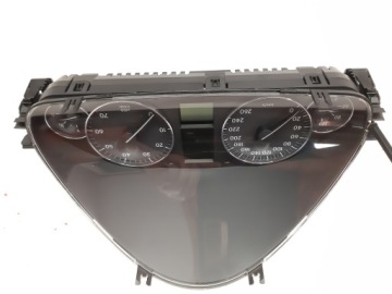 MERCEDES W203 ЧАСЫ ЕВРОПА A2035404348