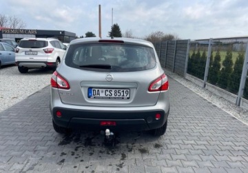 Nissan Qashqai I Crossover 2.0 140KM 2011 Nissan Qashqai 2.0 benz ,AUTOMAT,navi ,kamera ,niski pot przebieg 2.0 140KM, zdjęcie 5