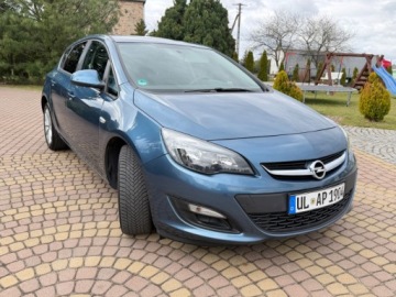 Opel Astra J GTC 1.4 Turbo ECOTEC 140KM 2013 Opel Astra 1.4t 140KM Serwis Gotowy do jazdy 1.4 Benzyna 140KM, zdjęcie 30