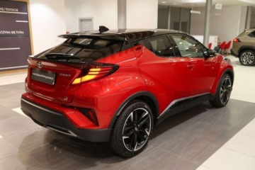 Toyota C-HR I Crossover Facelifting 1.8 Hybrid 122KM 2023 Toyota C-HR 1.8 Hybrid GPF GR Sport 1.8 Hybryda 122KM, zdjęcie 7