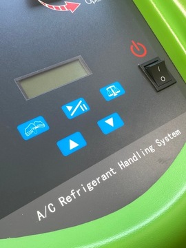 Профессиональная станция обслуживания кондиционеров Viaken X520 R134A