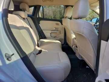 Mercedes GLA II 2023 Mercedes-Benz GLA 250 4Matic 2023 2.0 Benzyna 221KM, zdjęcie 11