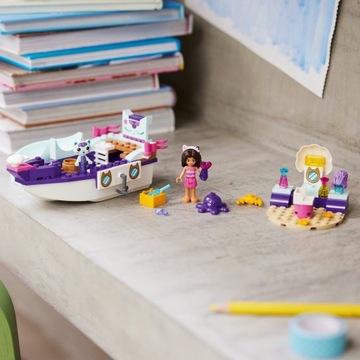 LEGO Gabby's Gabby's Gabby and the Mermaids Ship and Spa 10786