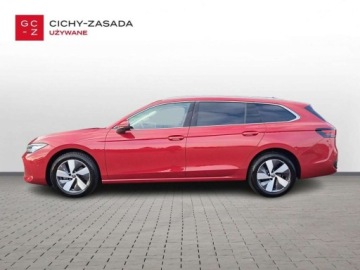 Volkswagen Passat B8 Variant Facelifting 1.5 TSI EVO 150KM 2025 Volkswagen Passat serwis ASO 1.5TSI 150KM bezwypadkow gwarancja pakiety ka, zdjęcie 1