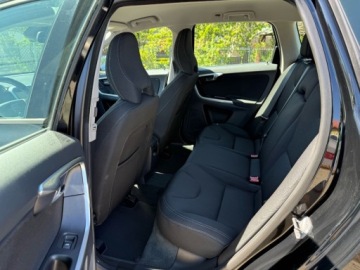 Volvo XC60 I SUV Facelifting 2.0 D3 DRIVE-E 150KM 2015 Volvo XC 60 NAWIGACJALEDYCZUJNIKI ZMIERZCHUGWARANCJA 2.0 Diesel 150KM, zdjęcie 5