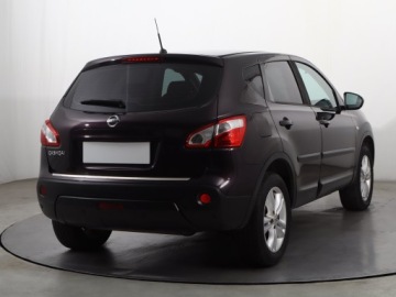 Nissan Qashqai I Crossover 1.6 115KM 2010 Nissan Qashqai 1.6, Salon Polska, Klima, zdjęcie 4