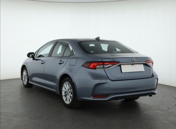 Toyota Corolla XII Sedan 1.5 VVT-i 125KM 2022 Toyota Corolla 1.5 VVT-i, Salon Polska, zdjęcie 3