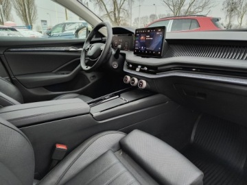 Skoda Superb IV Liftback 2.0 TDI 193KM 2024 Skoda Superb 2.0 TDI 193KM 4x4 Selection DSG, Salo, zdjęcie 9