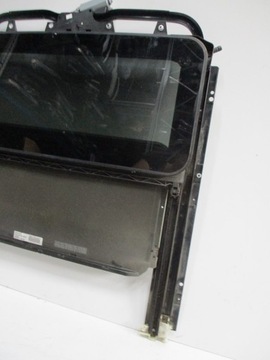 Люк на крыше VW Polo 6Q0 08