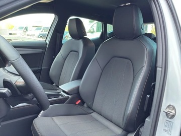 Cupra Formentor Crossover 1.5 TSI 150KM 2026 Cupra Formentor 1.5 eTSI mHEV 150 KM DSG, zdjęcie 5