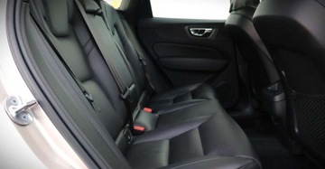 Volvo XC60 II 2022 Volvo XC 60 (Nr.243) 2.0 B4 Automat Skory Navi Kamera Tempomat Gwarancja, zdjęcie 16