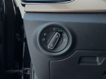 Skoda Kamiq Crossover 1.0 TSI 110KM 2022 Skoda Kamiq 1.0TSI 110KM Ambition SalonPL SerwisASO Acc Virtual Led SmartL, zdjęcie 18