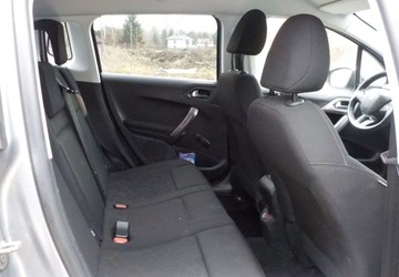 Peugeot 2008 I SUV Facelifting 1.2 PureTech 82KM 2016 Peugeot 2008 Okazja 1.2 Benzyna 82KM, zdjęcie 19
