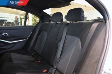 BMW Seria 3 G20-G21 Limuzyna 2.0 320d 190KM 2024 BMW Seria 3 xDriveFV23Adaptacyjne Reflektory LEDFotel SportowyM Kierownica, zdjęcie 14