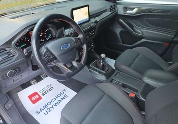 Ford Focus III Sedan Facelifting 1.0 EcoBoost 125KM 2018 Ford Focus 125KM EcoBoost ST-Line SalonPL SerwisASO Iwl. FV23 Gwarancja, zdjęcie 9