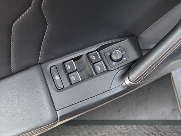 Cupra Formentor Crossover 2.0 TSI 310KM 2022 Cupra Formentor 2.0 TSI 310 KM 4Drive VZ DSG 4x4 A, zdjęcie 19