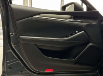 Mazda 6 III Sport Kombi Facelifting 2018 2.0 Skyactiv-G 165KM 2022 Mazda 6 SkyJoy HUD Kamera 360 Nawigacja CarPlay LED 2.0 165KM, zdjęcie 10