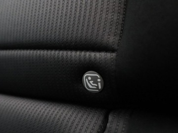 Mazda CX-3 Crossover 2.0 SKY-G 120KM 2016 Mazda CX-3 Niski przebieg Czujniki parkowania, zdjęcie 32