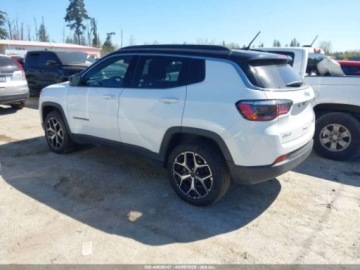 Jeep Compass II 2025 Jeep Compass 2025 Jeep Compass Limited 4x4 2.0 Benzyna 200KM, zdjęcie 3