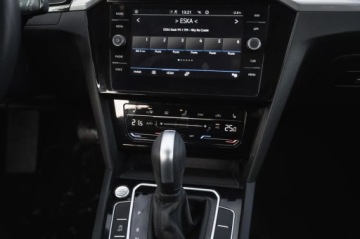 Volkswagen Passat B8 Variant Facelifting 2.0 TSI 190KM 2022 VW Passat 2.0 TSI, Salon Polska, 1. Właściciel, zdjęcie 17