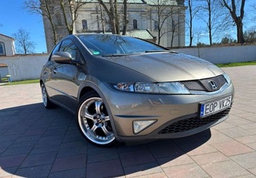 Honda Civic VIII Hatchback 3d 2.2 i-CTDi 140KM 2008 Honda Civic Honda Civic 2.2i-CTDi Comfort